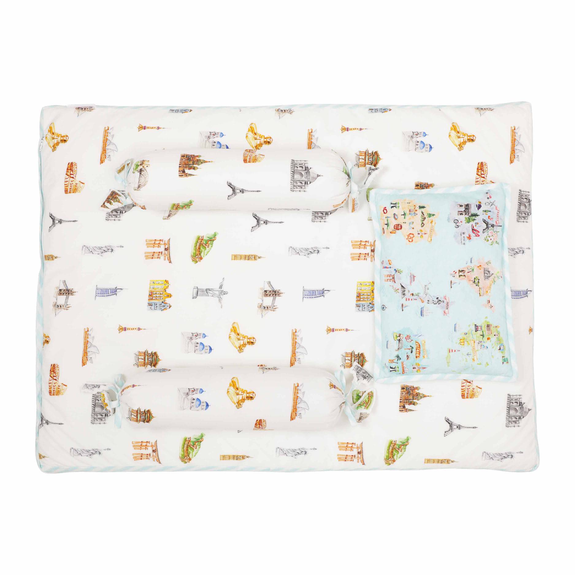 Born To Travel - Snuggly Baby Bed