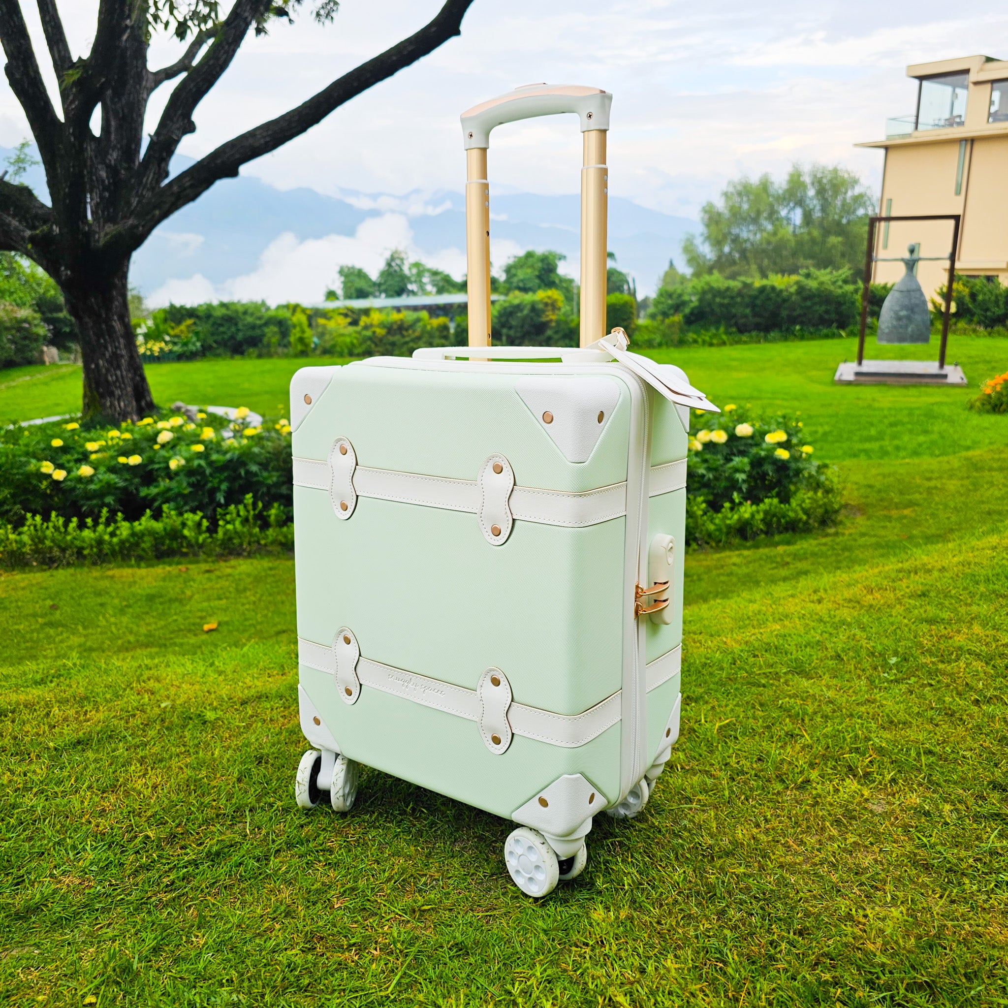 Snuggly Suitcase - 17"