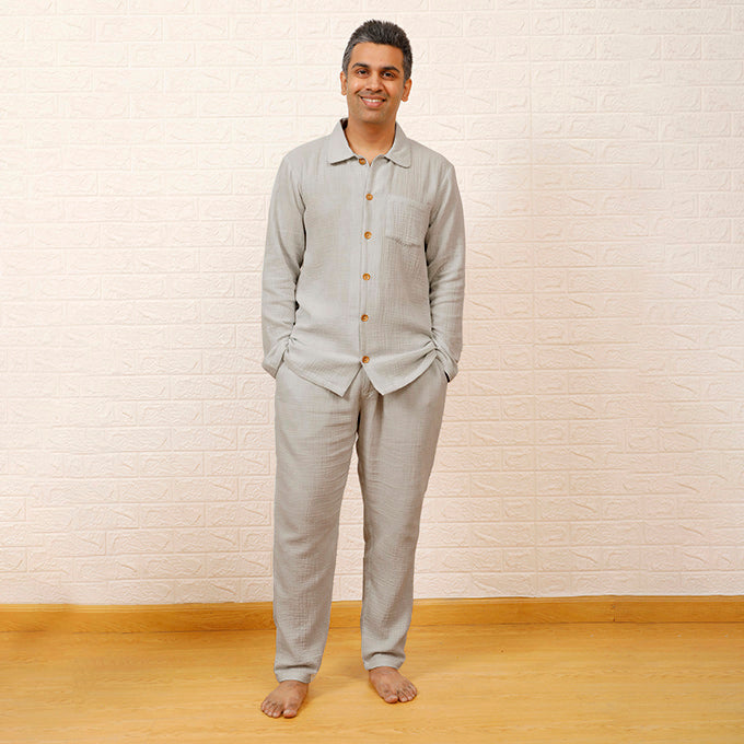 CRINKLED MUSLIN MEN'S NIGHTSUIT- GREY