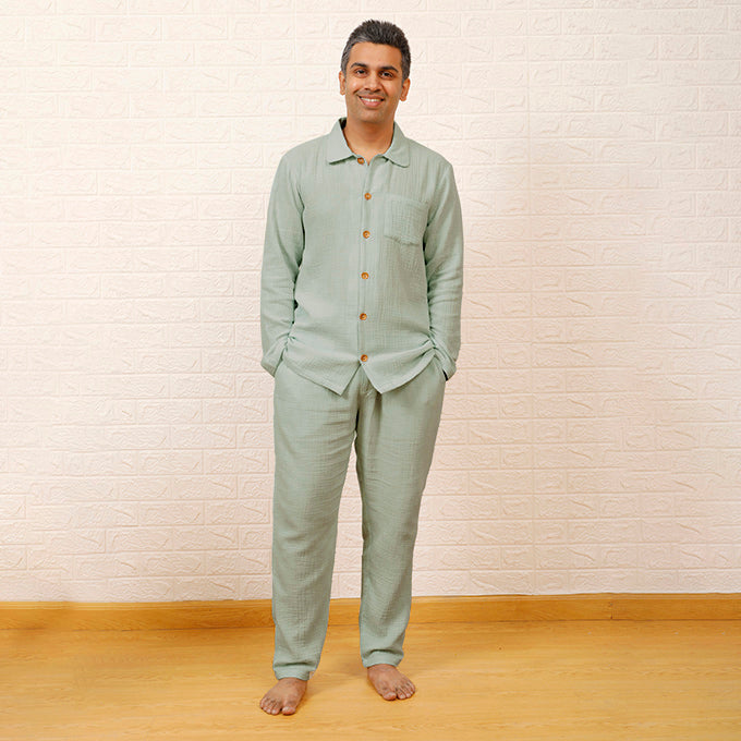 CRINKLED MUSLIN MEN'S NIGHTSUIT- SAGE