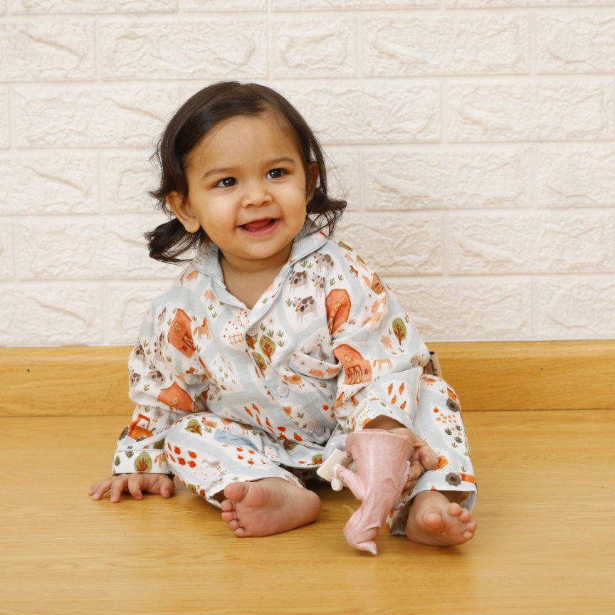 My Snuggly Farm- Bamboo Muslin Night Suit Set