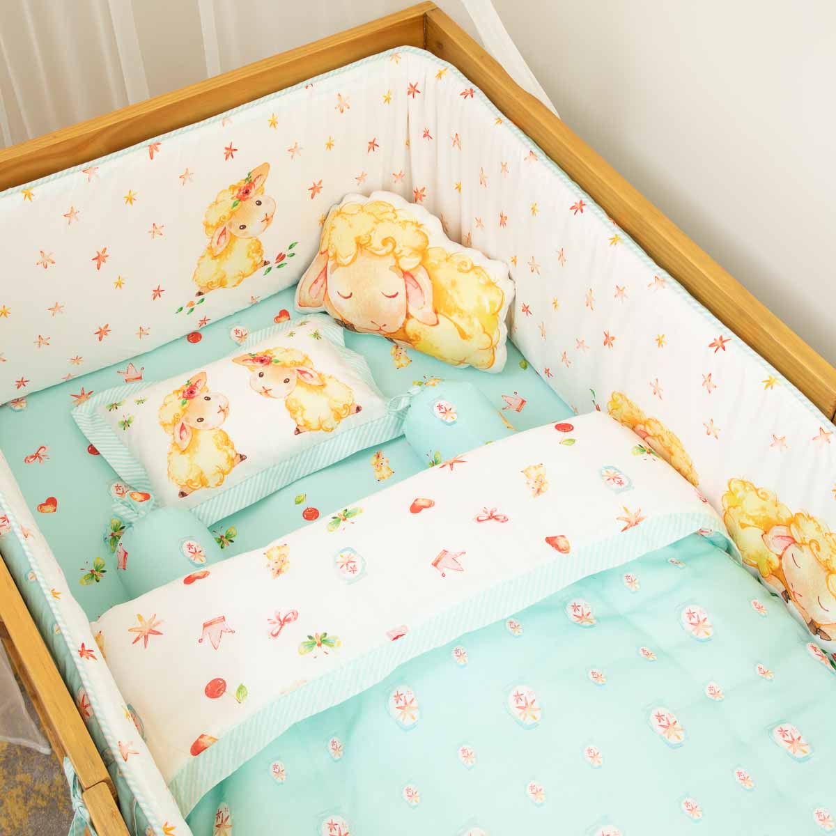 Fluffy the Sheep - Cot Bedding Set with Bumper - Blue