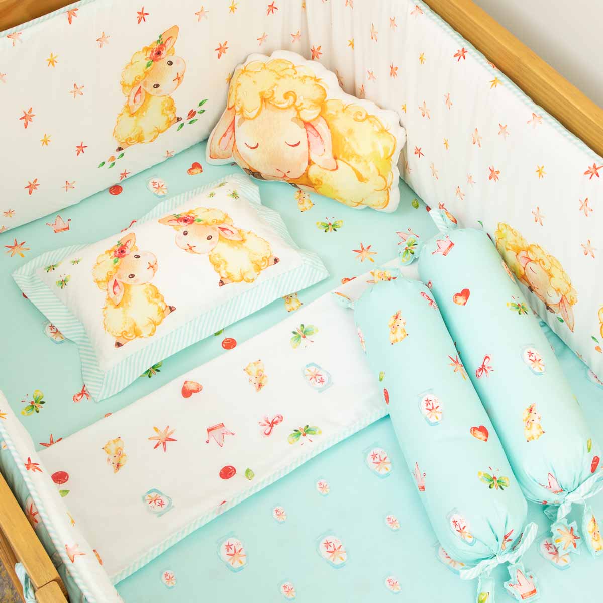 Fluffy the Sheep - Cot Bedding Set with Bumper - Blue